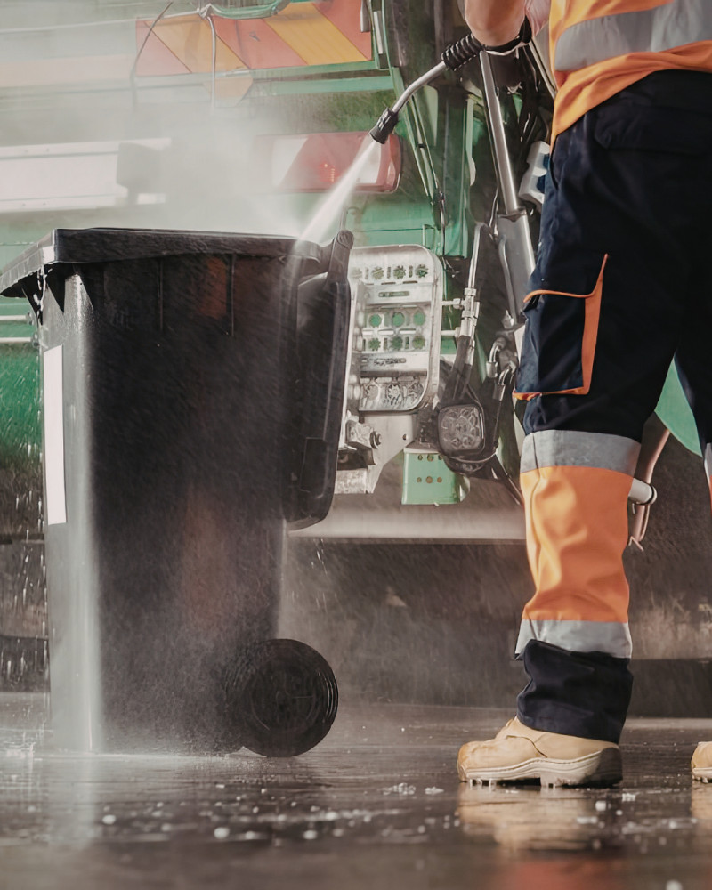 LTD vs Sole Trader for Bin Cleaning Businesses image